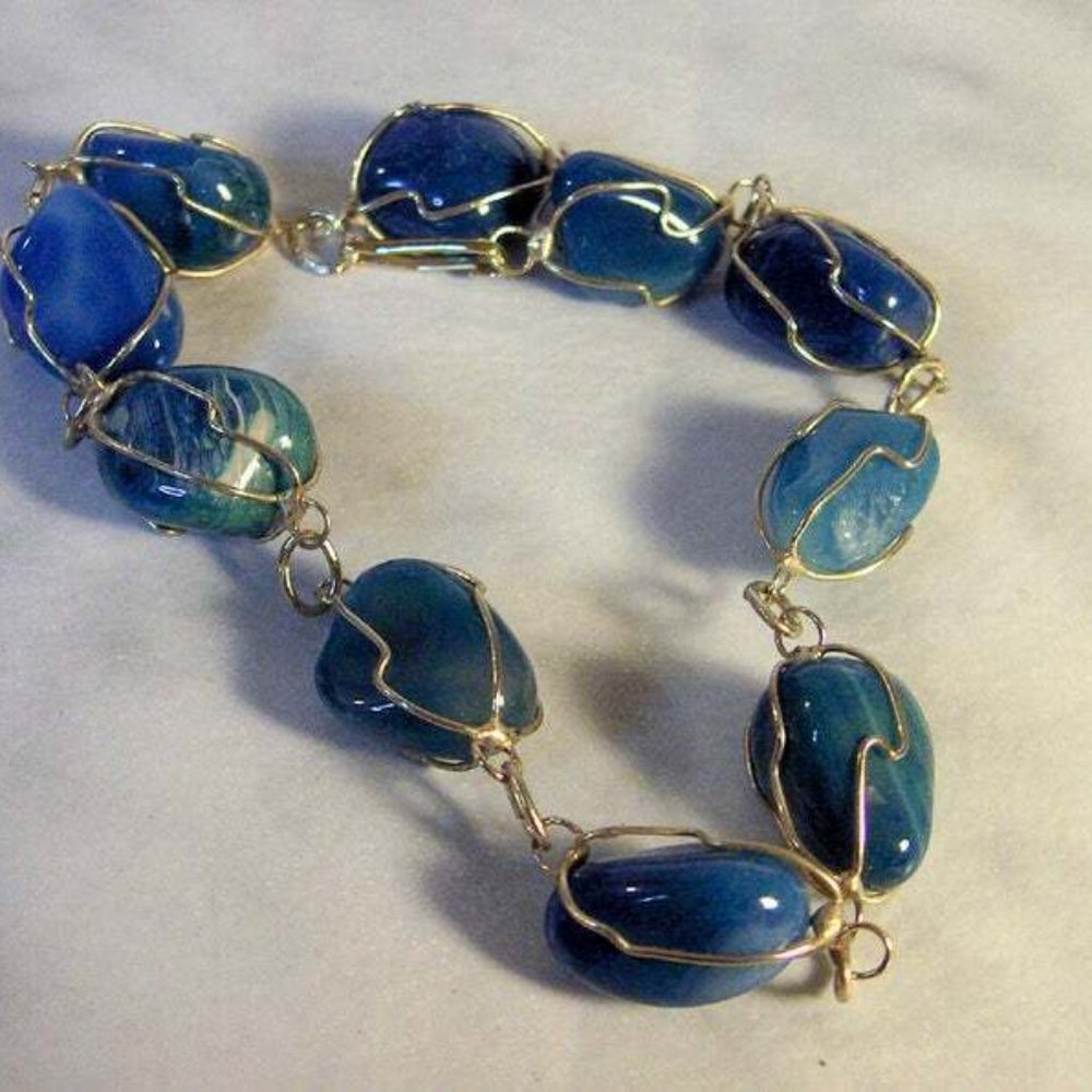 Vintage Blue Agate Stone Gold Tone Wrapped Bracelet With Hook Clasp